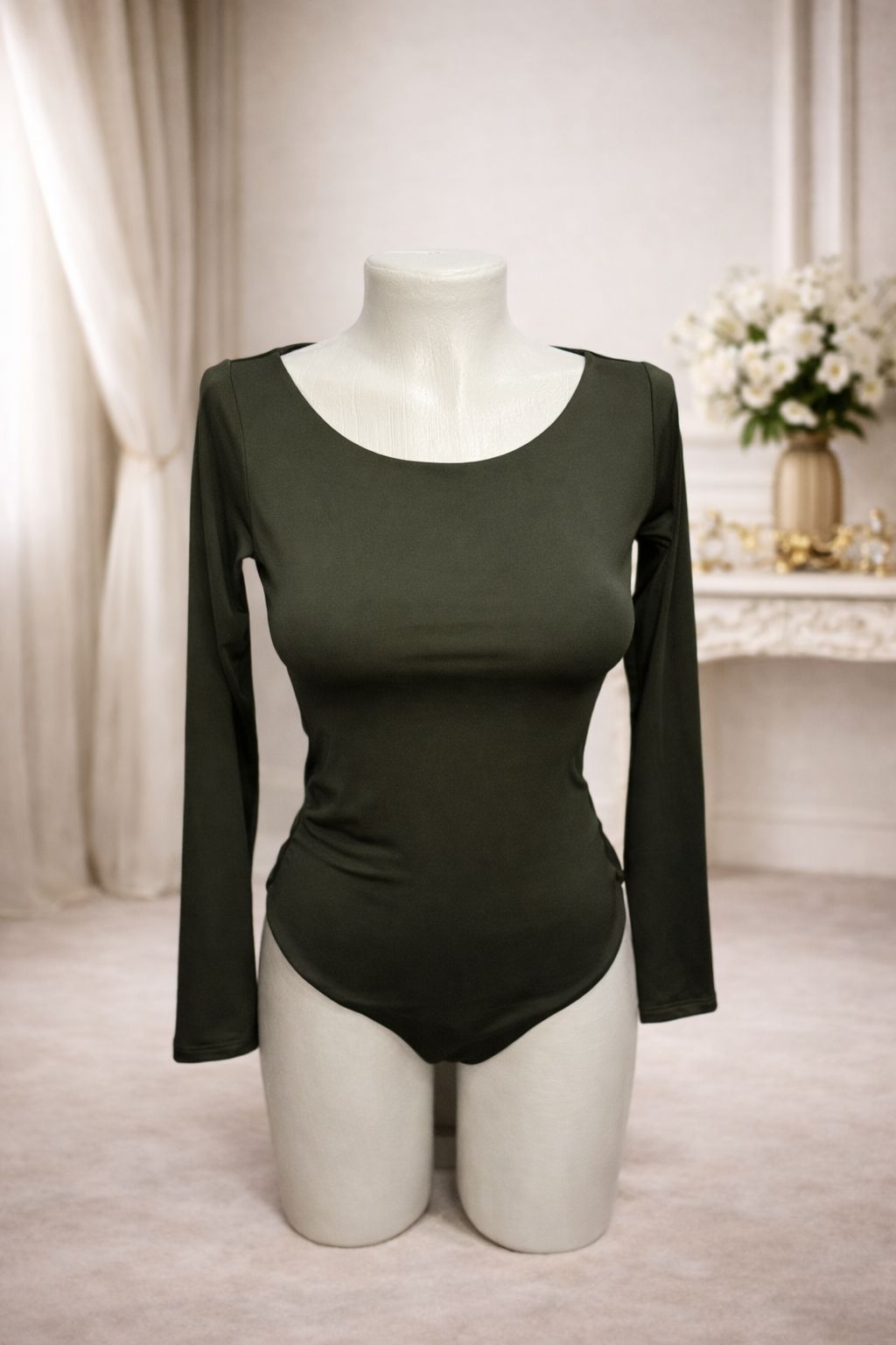 Body Elegante Cuello Redondo Manga Larga - Comodidad y Estilo