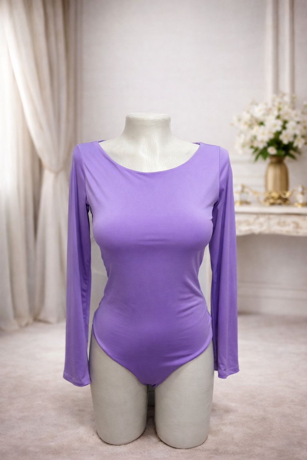 Body Elegante Cuello Redondo Manga Larga - Comodidad y Estilo